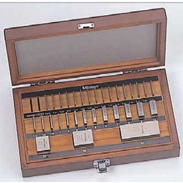 Mitutoyo 516-221-26 36 Piece Cera Gage Block Set