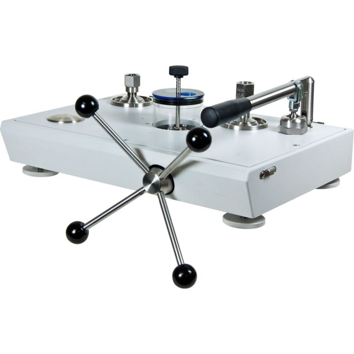 Fluke Calibration P5515-140M-EP Hydraulic Comparison Pump, EP Seals - 20 000 PSI