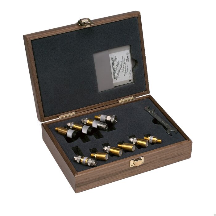 Keysight 85039B Type-F Calibration Kit